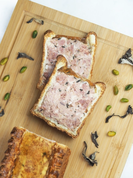 pate-croute-veau-pistache